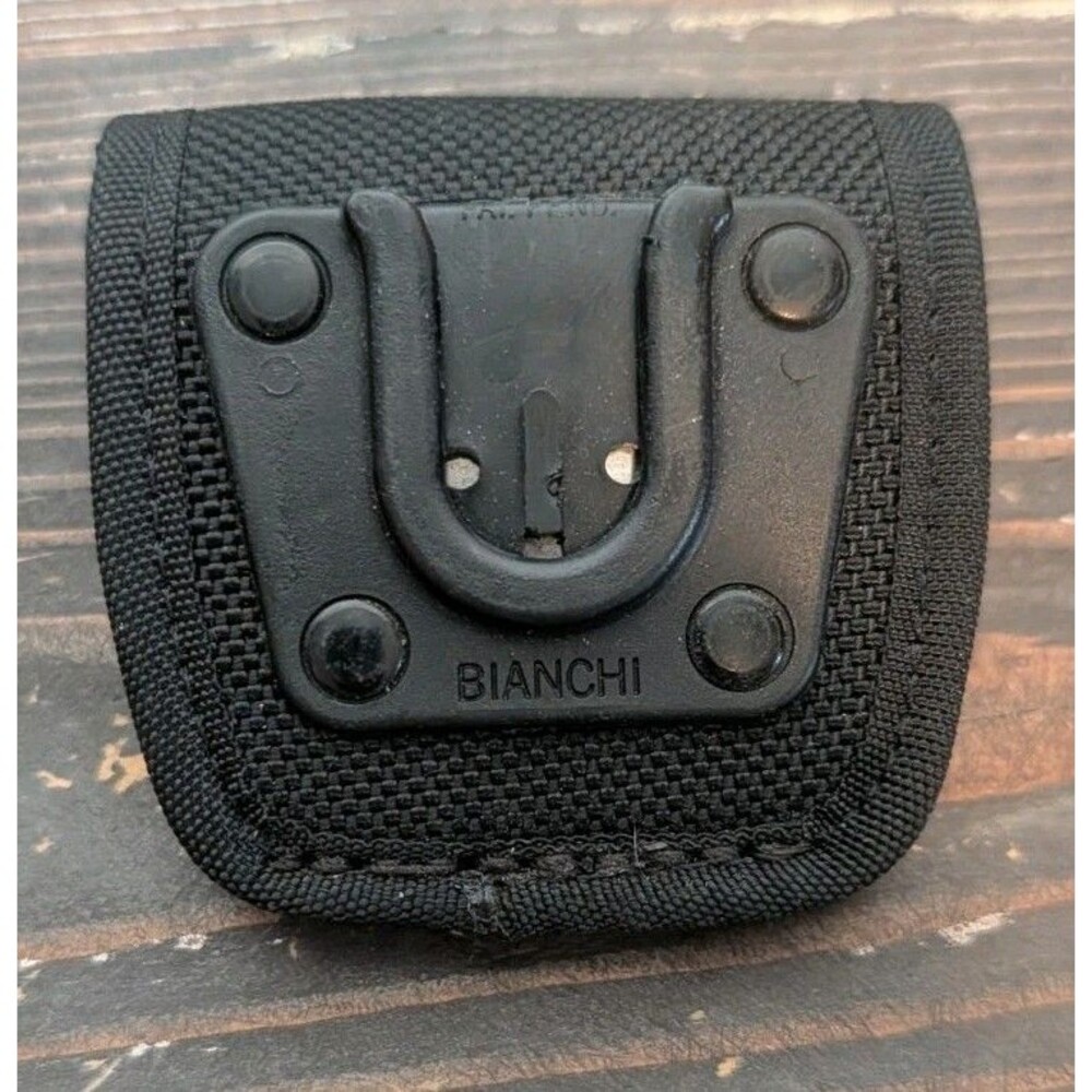 Bianchi Accumold 19114, ARS Radio Additional Swivel Mount SAFARILAND